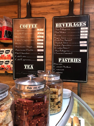 Opinii despre Coco Espresso Bar în Toronto - Hospitality and gastronomy