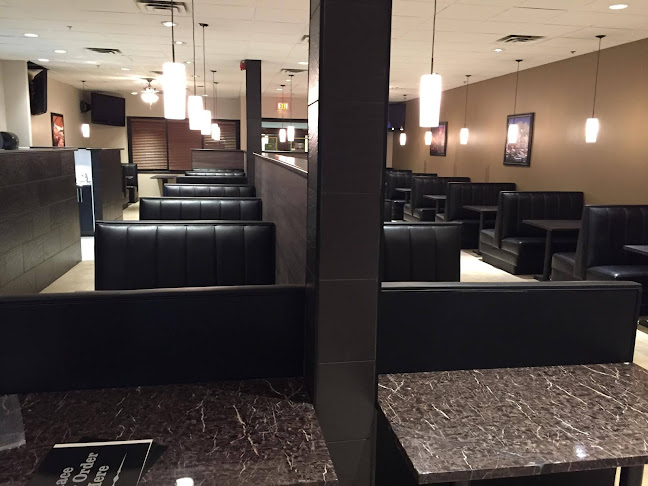 Cousin Vinny's Restaurant & Bar - Chelmsford - Greater Sudbury