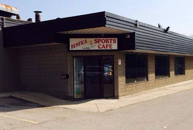 Benfica Sports Bar & Cafe - Hospitality and gastronomy