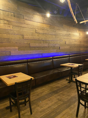 1059 Upper James St, Hamilton, ON L9C 3A6