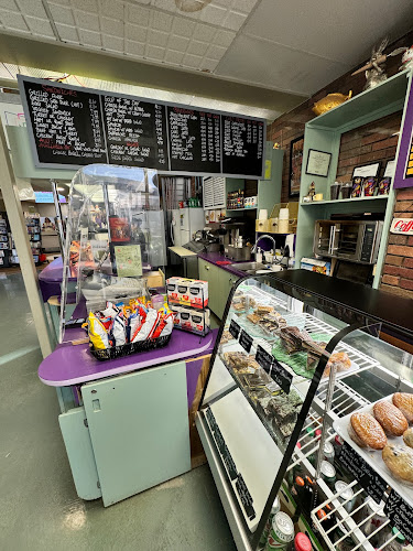 Opinii despre LIBRARY CAFE în Red Deer - Hospitality and gastronomy