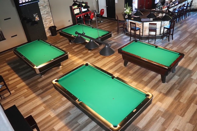 Opinii despre The Surge Sports Lounge în Timmins - Hospitality and gastronomy