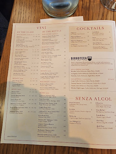 55 Bloor St W, Toronto, ON M4W 1A5