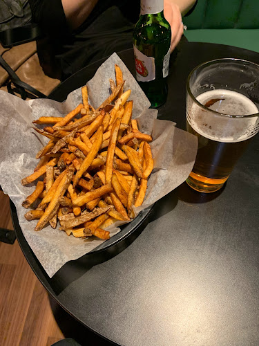 Opinii despre The Irish Rose Pub în York - Hospitality and gastronomy