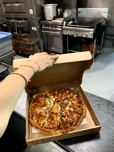 3189 King George Blvd #15, Surrey, BC V4P 1B8