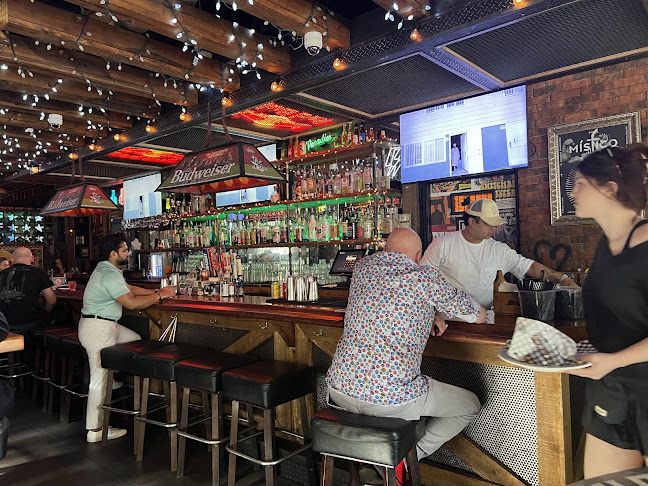 Queen St. Warehouse - Toronto