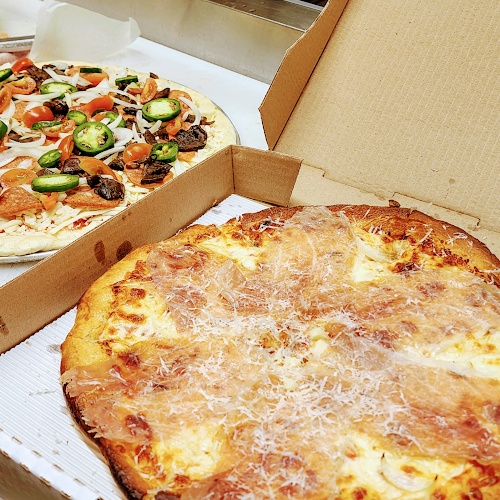 Carmine's Pizzeria- Authentic New York Style Pizzas - Hospitality and gastronomy