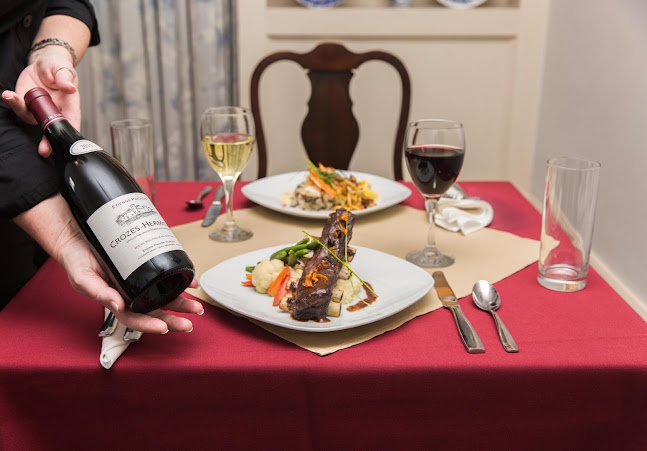 142 Kent St, London, ON N6A 1L3