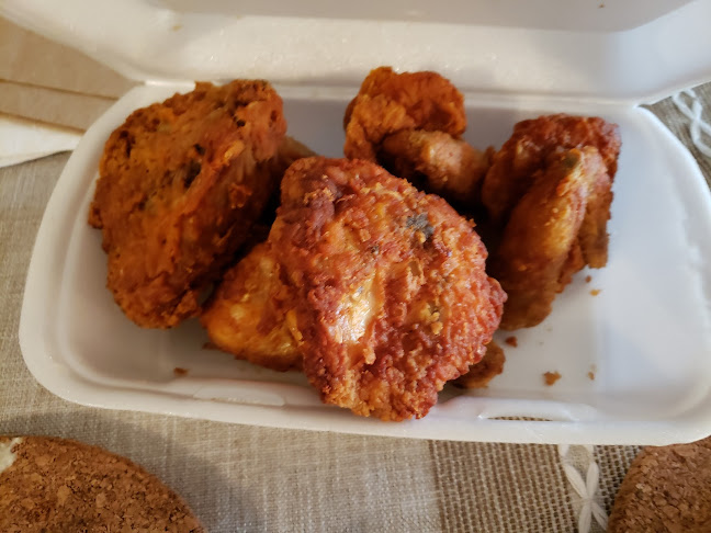 Comentarii opinii despre Roadrunner Pizza Whyte Ave