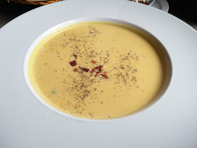 1900 Dundas St W Unit 10&19, Mississauga, ON L5K 1P9