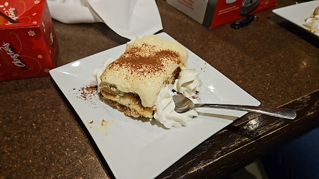 431 41 Ave NE, Calgary, AB T2E 2N4