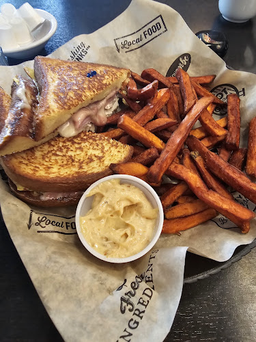 Ricky's Cafe - Red Deer - Red Deer