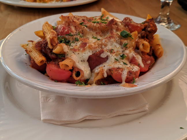 243 Lilac St, Winnipeg, MB R3M 2S2