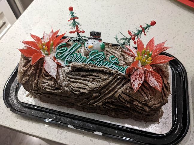 Daisee's Bakeshop - Surrey