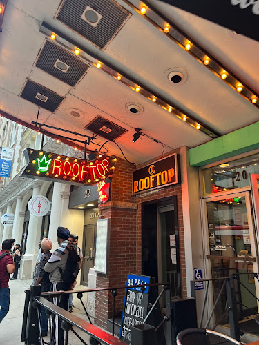 Comentarii opinii despre Roof Top