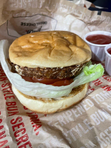 Comentarii opinii despre Triple O's Pacific Coliseum