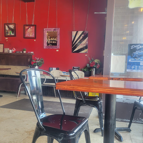 Comentarii opinii despre The Mad Bean Coffee House