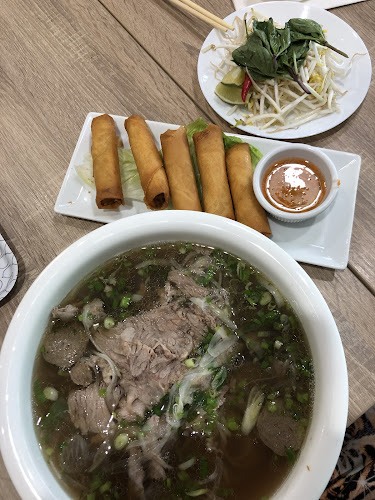 Friends & Neighbours Cafe