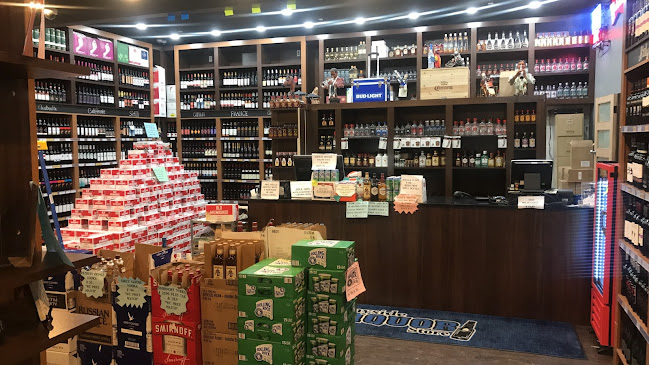 BAYSIDE LIQUOR STORE