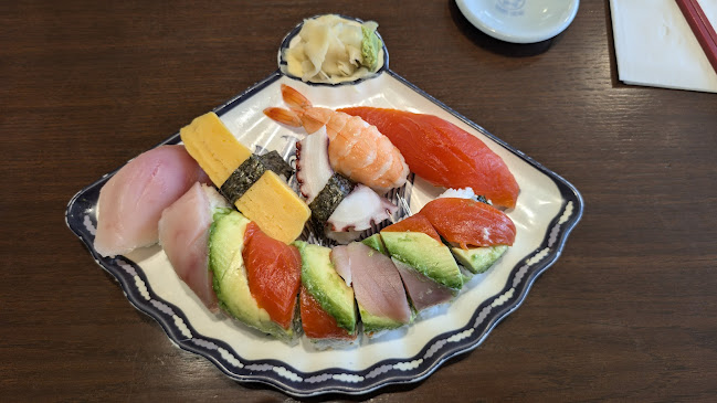 Opinii despre Ichiban Sushi Restaurant în Courtenay - Hospitality and gastronomy