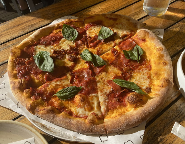 Tap & Barrel • Shipyards - North Vancouver