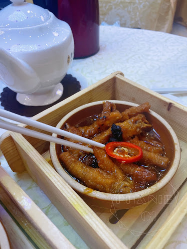 Comentarii opinii despre New Century Restaurant