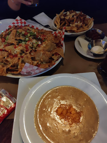 219 Rathburn Rd W, Mississauga, ON L5B 4C1