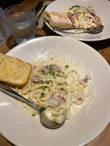 Comentarii opinii despre Browns Socialhouse Eagle Landing