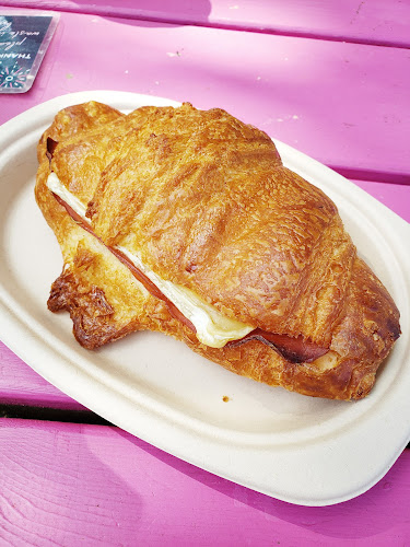 2302B Clarke St, Port Moody, BC V3H 1Y8