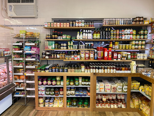 22030 River Rd, Maple Ridge, BC V2X 2C3