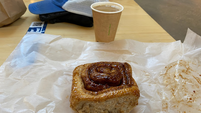 Tall Grass Prairie Bread Company - Winnipeg