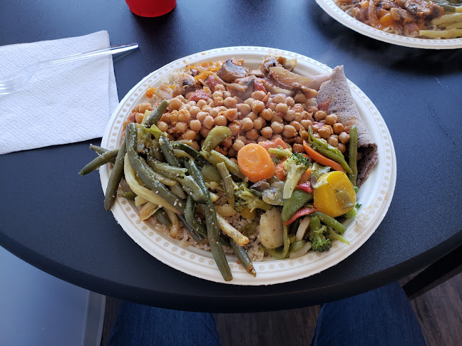 Opinii despre Fatumas Personal chef în Calgary - Hospitality and gastronomy