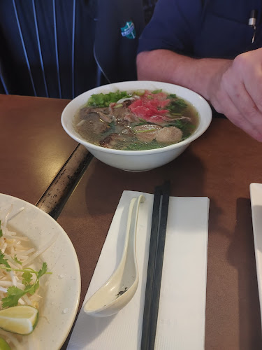 Phở Phượng Hồng Vietnamese Restaurant - Hospitality and gastronomy