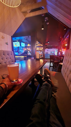 Comentarii opinii despre The Cabin Pub + Party
