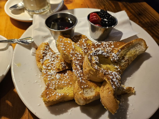 Leonhard's - Hospitality and gastronomy