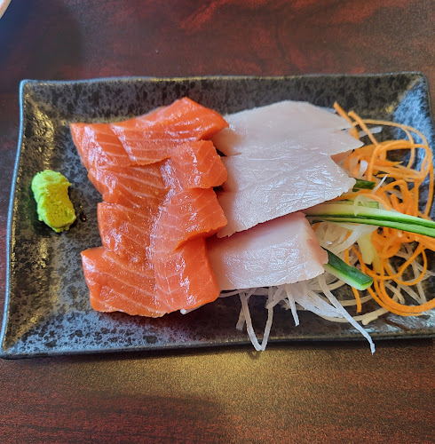 Sam's Sushi - Hospitality and gastronomy