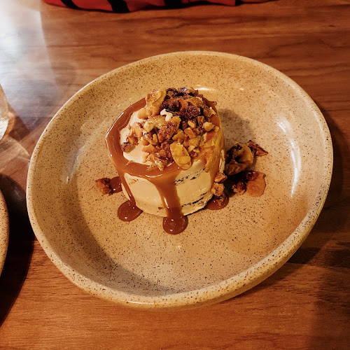 Opinii despre Tryst în St. Albert - Hospitality and gastronomy