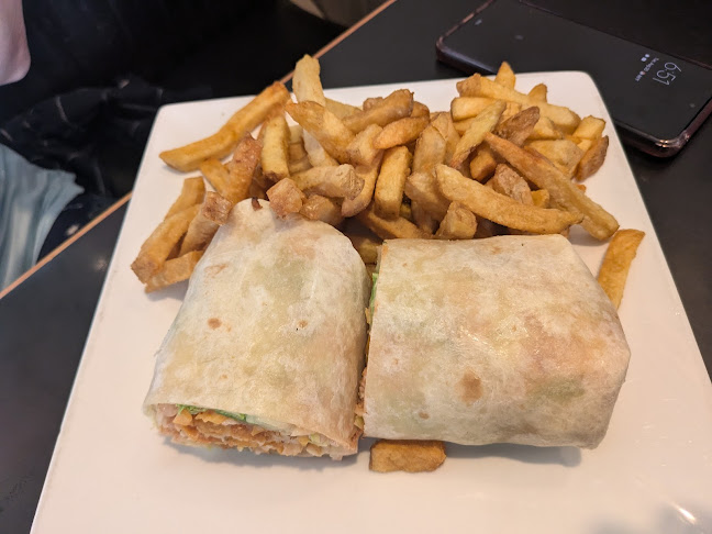 Sammy's Rec Room - Hospitality and gastronomy