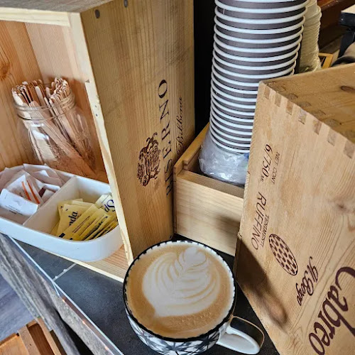 989 Columbia Blvd W, Lethbridge, AB T1K 4M5