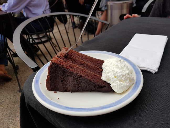 13408 Stony Plain Rd, Edmonton, AB T5N 3P5