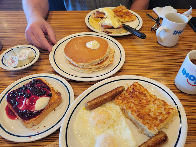 IHOP - Hospitality and gastronomy