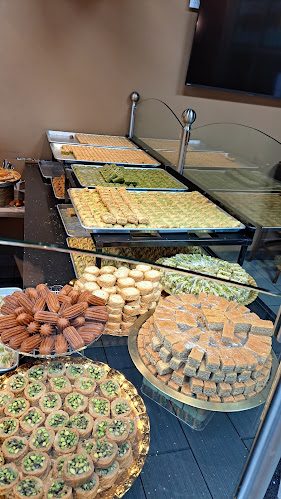 5083 Dixie Rd, Mississauga, ON L4W 0E6