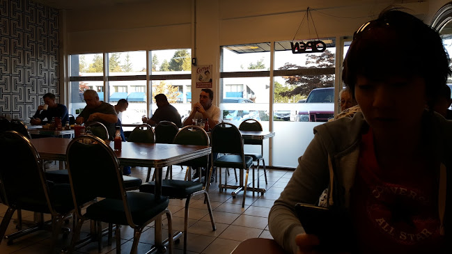 3033 King George Blvd #8, Surrey, BC V4P 1B8