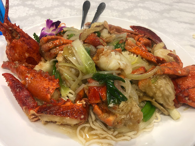 Comentarii opinii despre Sun Sui Wah Seafood Restaurant