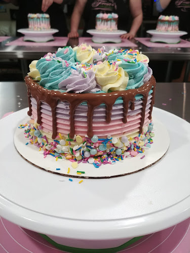 Teresa's Custom Cakes - Hospitality and gastronomy