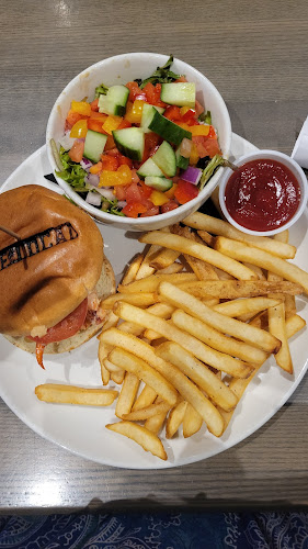 The Local Pub and Oyster Bar - Hospitality and gastronomy