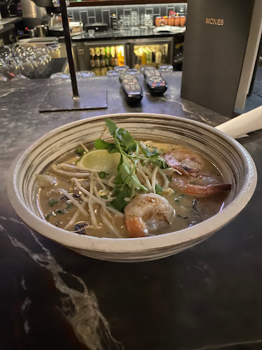 Moxies Victoria Restaurant - Victoria