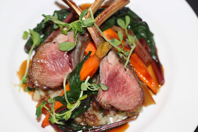 Opinii despre Olives Casual Cuisine în Sarnia - Hospitality and gastronomy