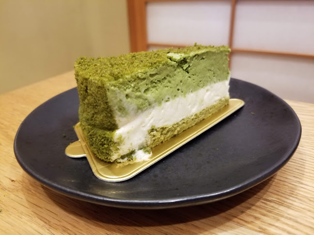 147 Dundas St W, Toronto, ON M5E 0A8