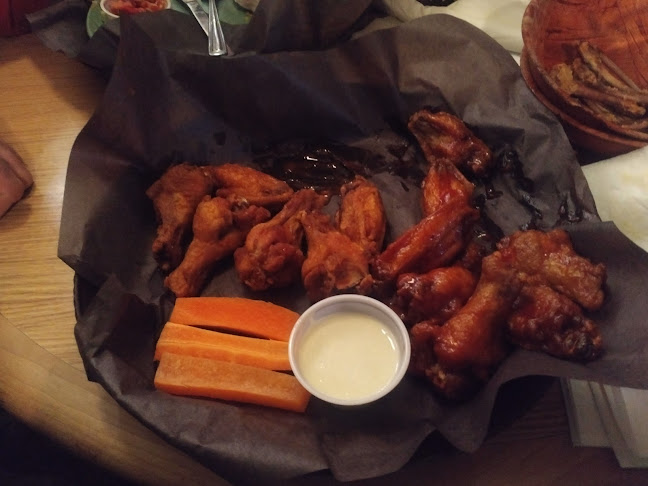 3373 Bloor St W, Etobicoke, ON M8X 1G2